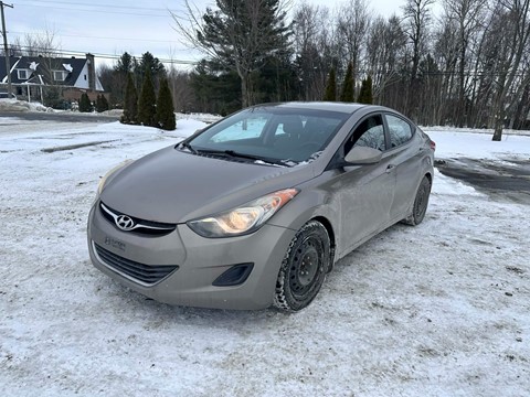 Photo d'une 2013 Hyundai Elantra GLS  à vendre chez Kenny Drummondville à Drummondville, QC