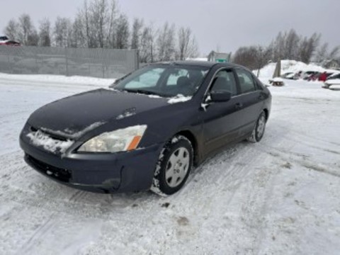 Photo d'une 2005 Honda Accord LX  à vendre chez Kenny Drummondville à Drummondville, QC