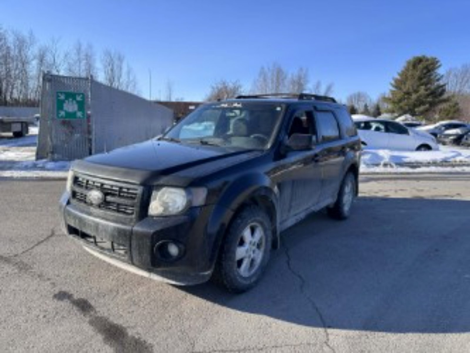 Photo of 2010 Ford Escape XLT 4WD for sale at Kenny Drummondville in Drummondville, QC