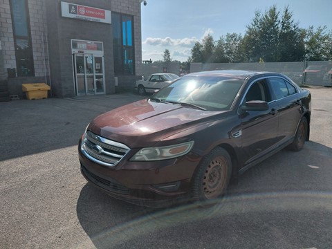 Photo of 2010 Ford Taurus SEL  for sale at Kenny Drummondville in Drummondville, QC