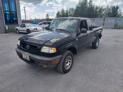 Photo d'une 2004 Mazda Truck B4000 Dual Sport Cab Plus à vendre chez Kenny Drummondville à Drummondville, QC