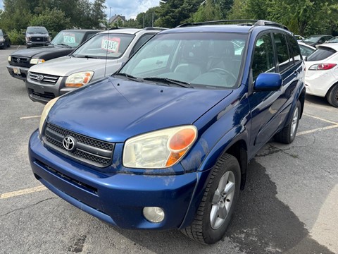Photo of 2005 Toyota RAV4   for sale at Kenny Drummondville in Drummondville, QC