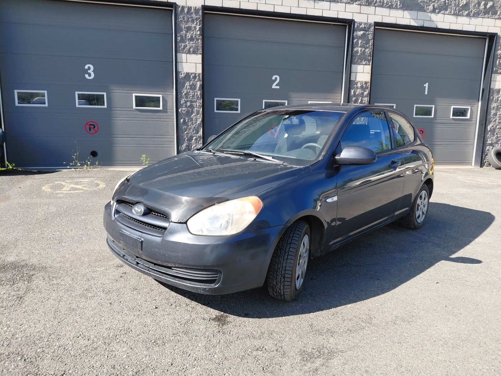 Photo of 2009 Hyundai Accent SE  for sale at Kenny Drummondville in Drummondville, QC