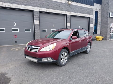 Photo of 2011 Subaru Outback 2.5i Premium for sale at Kenny Drummondville in Drummondville, QC