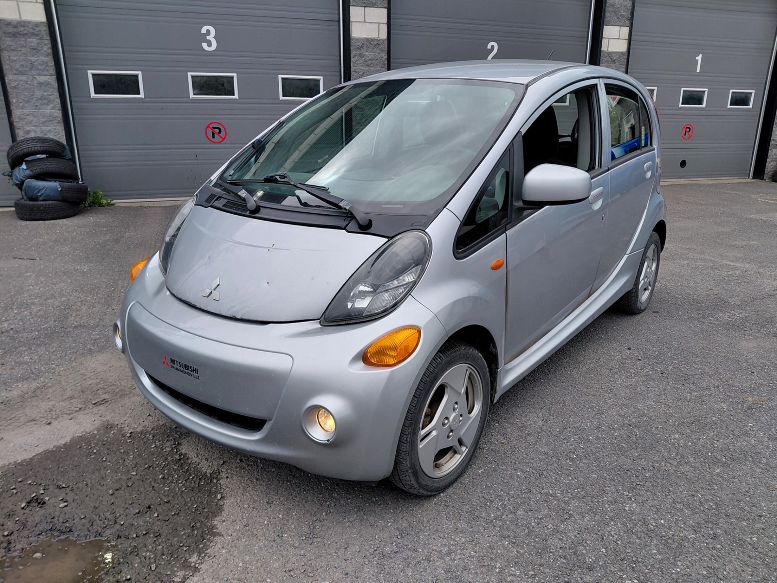 Photo of 2017 Mitsubishi i-MiEV ES  for sale at Kenny Drummondville in Drummondville, QC
