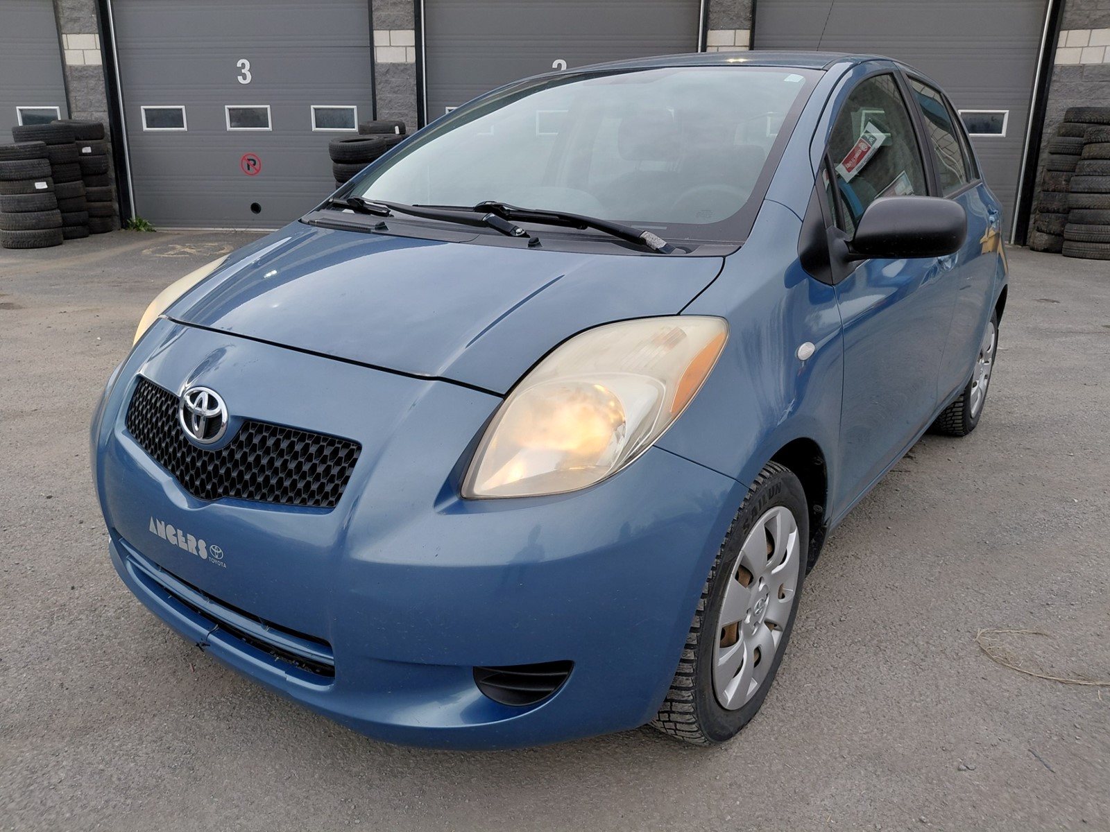 Photo of 2008 Toyota Yaris  Liftback for sale at Kenny Drummondville in Drummondville, QC