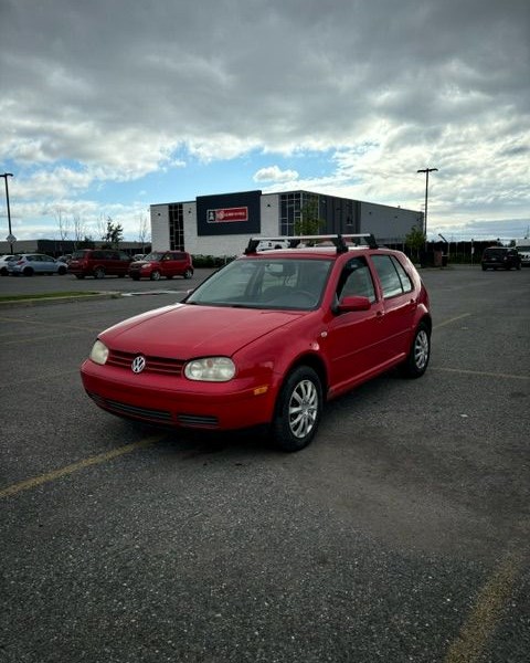 Photo of  2006 Volkswagen Golf GL  for sale at Kenny La Prairie in La Prairie, QC