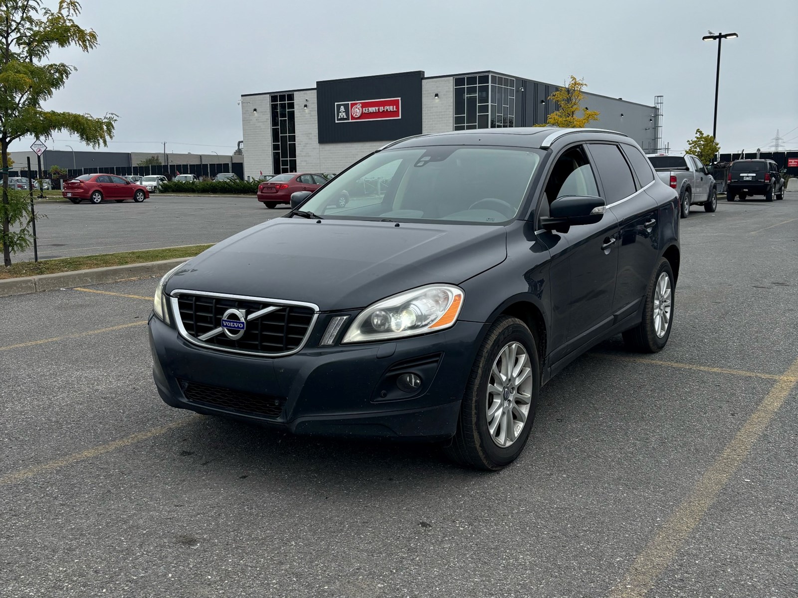 Photo of 2010 Volvo XC60 T6   for sale at Kenny La Prairie in La Prairie, QC