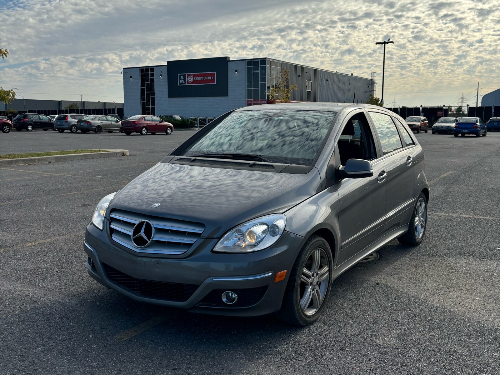 Photo of 2011 Mercedes-Benz B-Class B200  for sale at Kenny La Prairie in La Prairie, QC