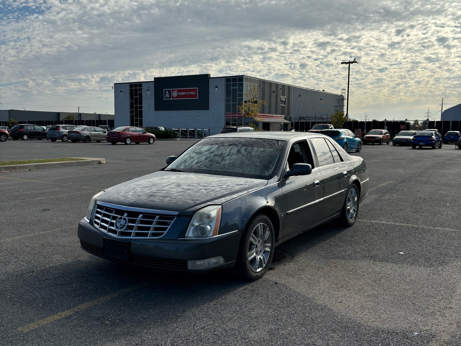 Photo of 2010 Cadillac DTS Platinum w/ Navi for sale at Kenny La Prairie in La Prairie, QC