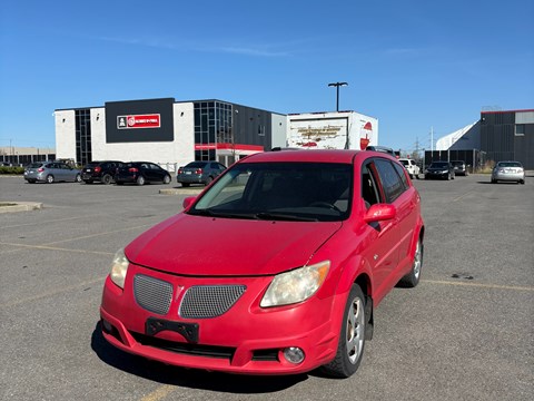 Photo of 2005 Pontiac Vibe   for sale at Kenny La Prairie in La Prairie, QC