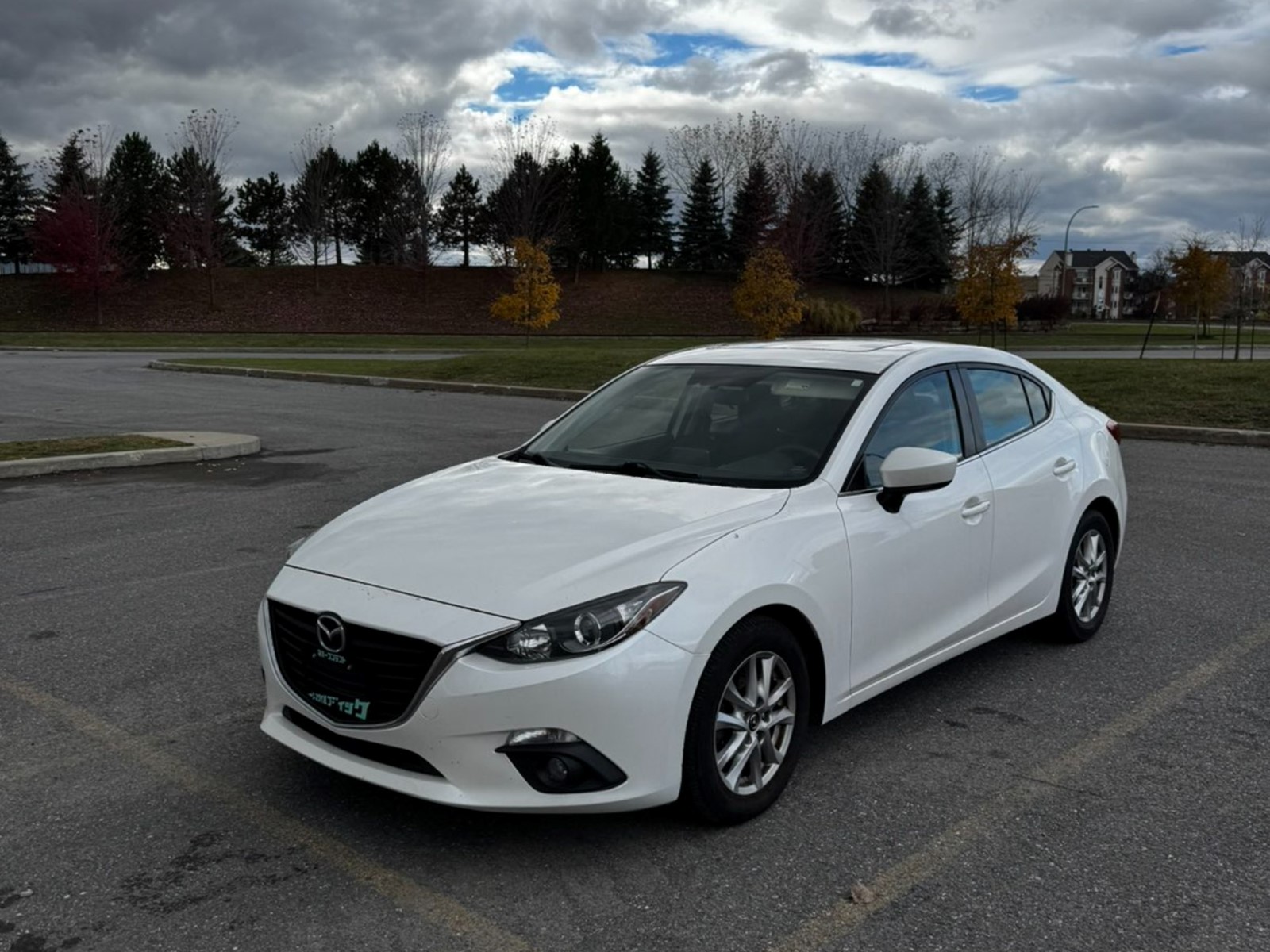 Photo of 2015 Mazda MAZDA3 i Touring for sale at Kenny La Prairie in La Prairie, QC