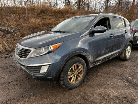 Photo of AsIs 2013 KIA Sportage LX  for sale at Kenny Saint-Lazare in Saint-Lazare, QC