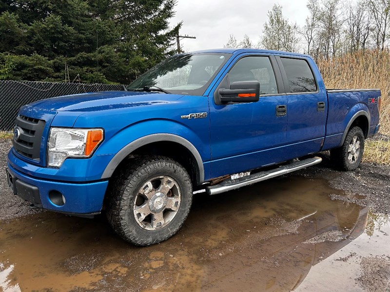 Photo of  2010 Ford F-150 XL 5.4L for sale at Kenny Saint-Lazare in Saint-Lazare, QC