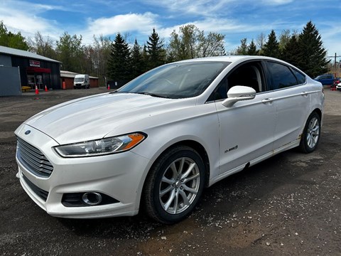 Photo of AsIs 2013 Ford Fusion Hybrid SE  for sale at Kenny Saint-Lazare in Saint-Lazare, QC