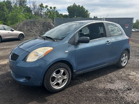 Photo of AsIs 2007 Toyota Yaris  Liftback for sale at Kenny Saint-Lazare in Saint-Lazare, QC