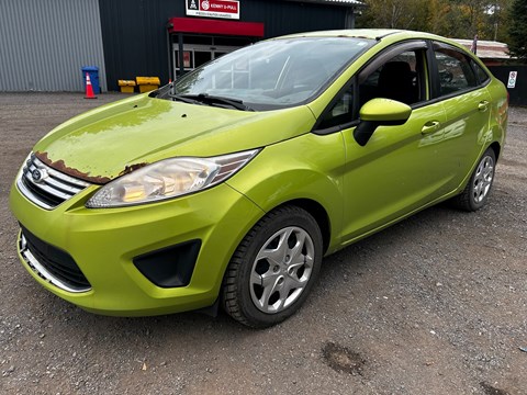 Photo of 2012 Ford Fiesta SE  for sale at Kenny Saint-Lazare in Saint-Lazare, QC