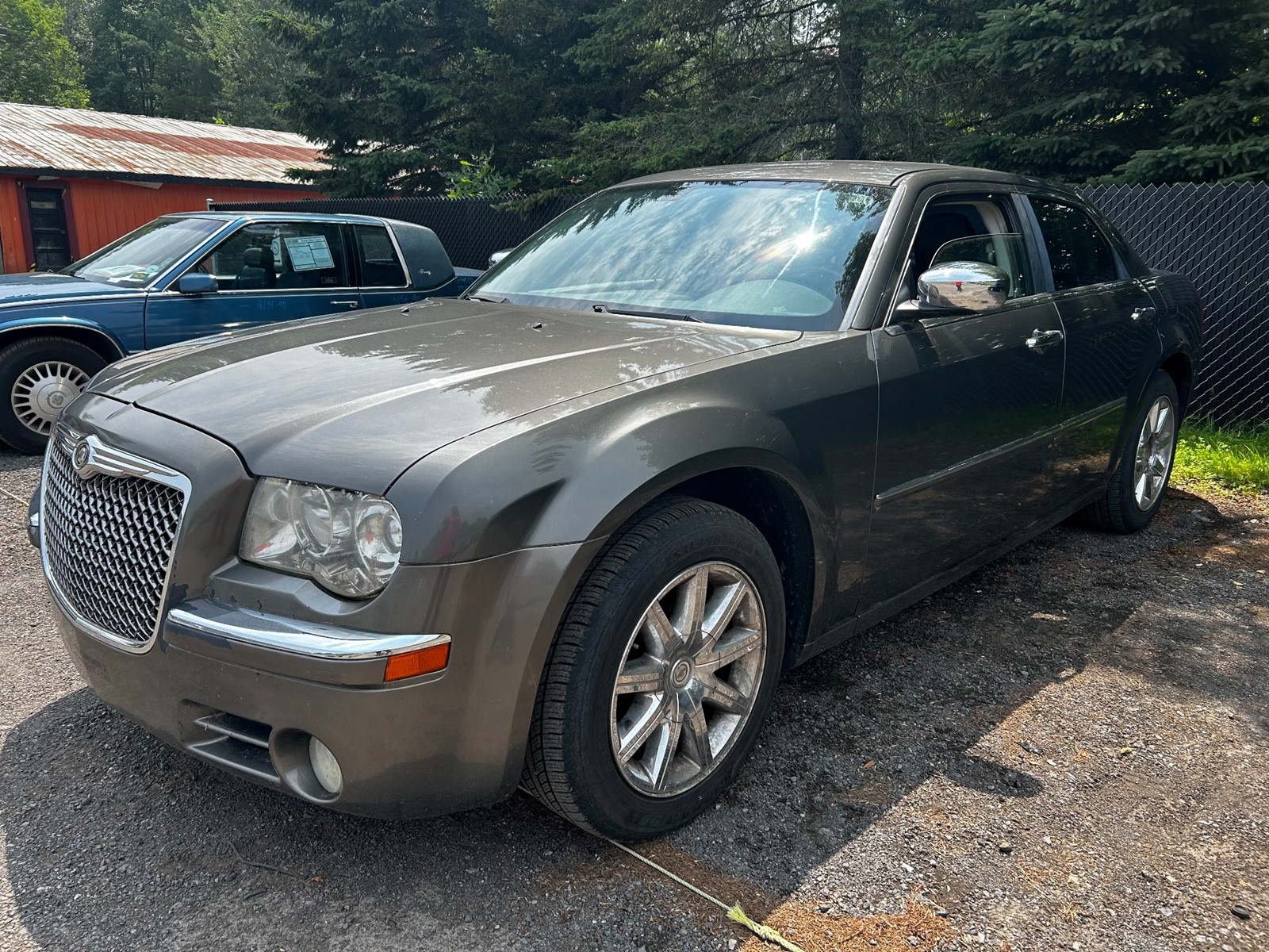 Photo of 2009 Chrysler 300 Limited  for sale at Kenny Saint-Lazare in Saint-Lazare, QC