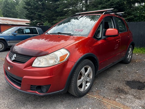 Photo of 2010 Suzuki SX4 Crossover JX  for sale at Kenny Saint-Lazare in Saint-Lazare, QC