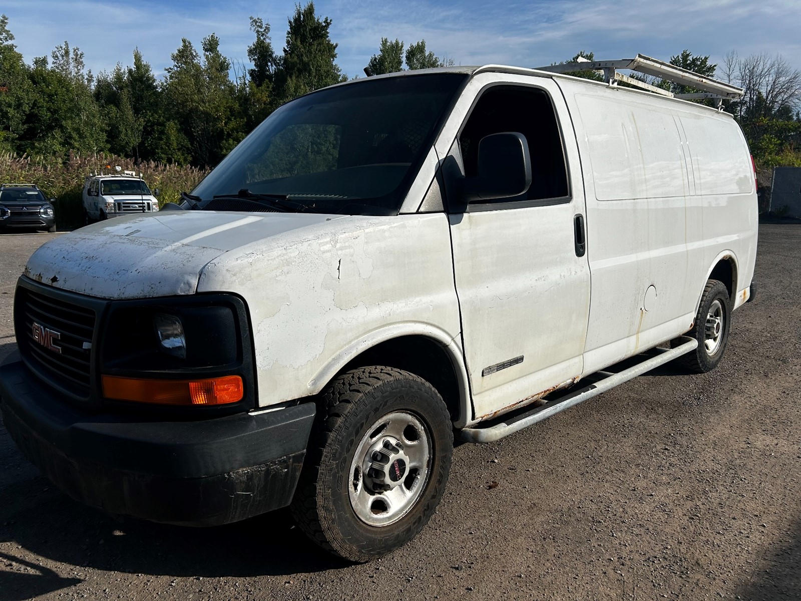 Photo of 2004 GMC Savana G2500  for sale at Kenny Saint-Lazare in Saint-Lazare, QC