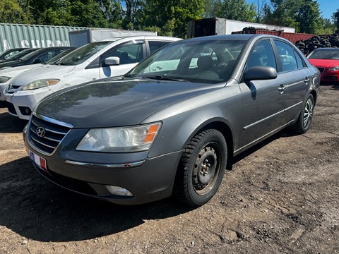 Photo of 2009 Hyundai Sonata GLS  for sale at Kenny Saint-Lazare in Saint-Lazare, QC