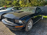 Photo of 2007 Ford Mustang V6 Deluxe for sale at Kenny Saint-Lazare in Saint-Lazare, QC