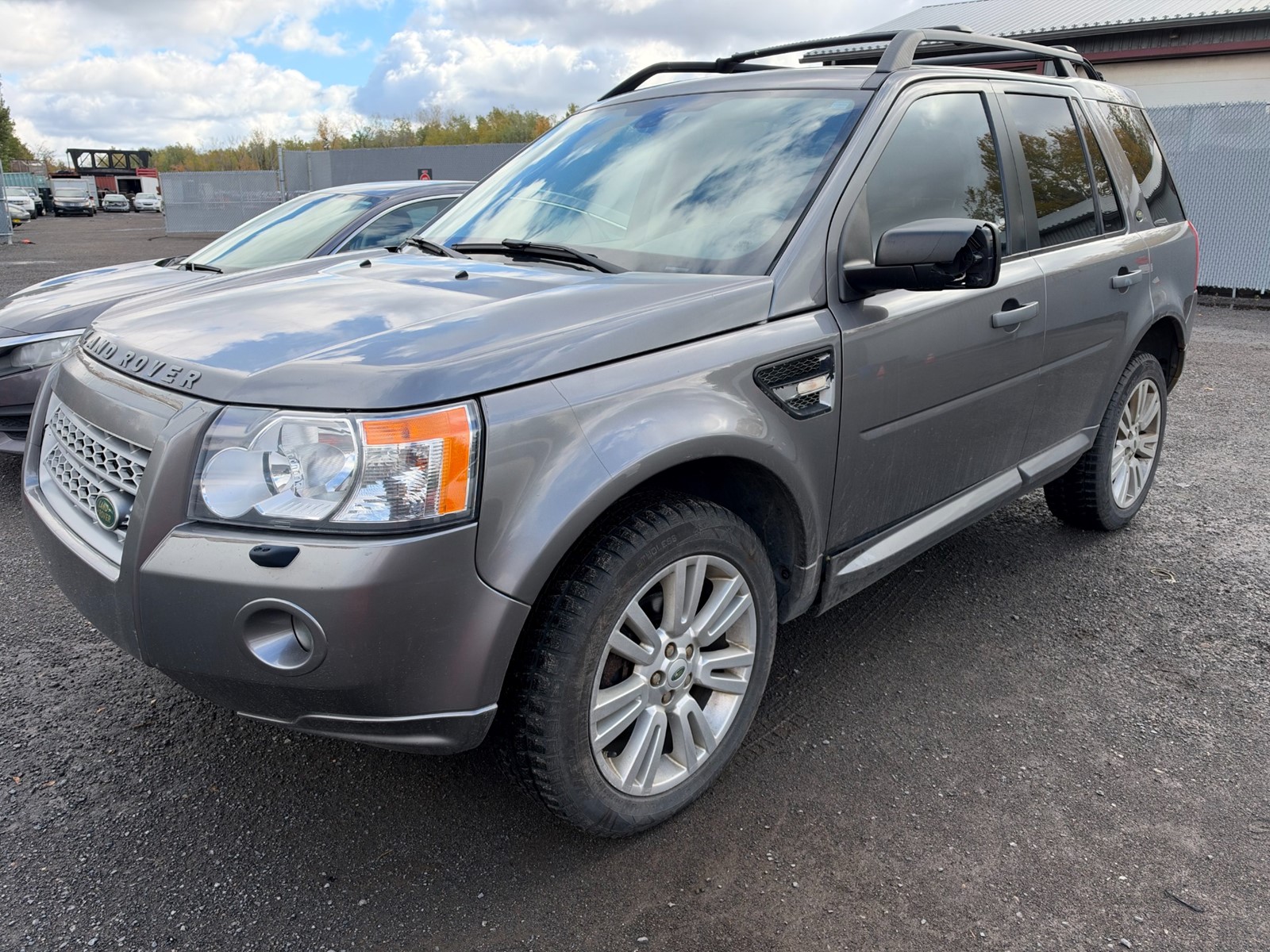 Photo of 2009 Land Rover LR2 HSE  for sale at Kenny Saint-Lazare in Saint-Lazare, QC